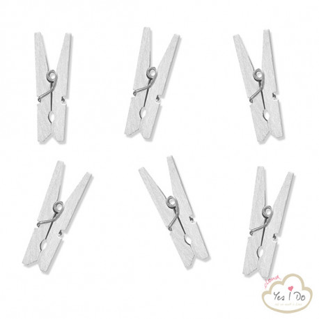 20 WHITE WOODEN PEGS