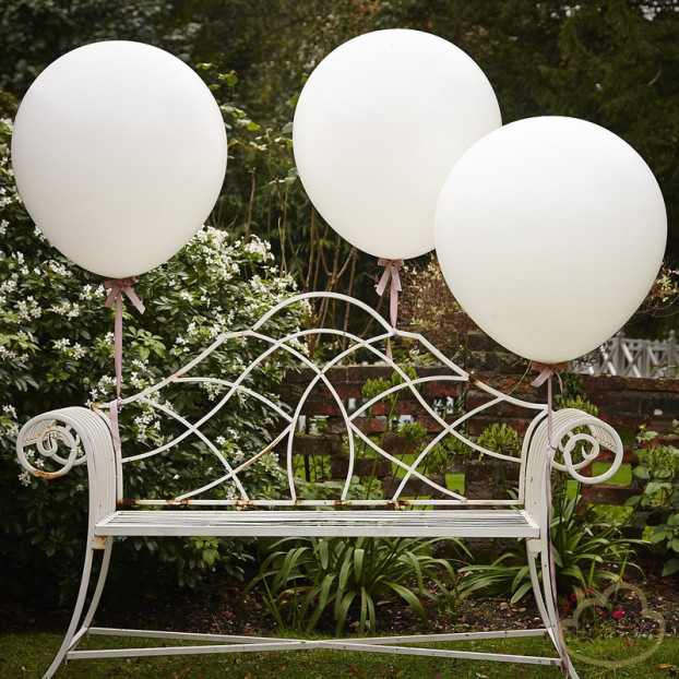 3 WHITE 36 INCH FEATURE BALLOONS